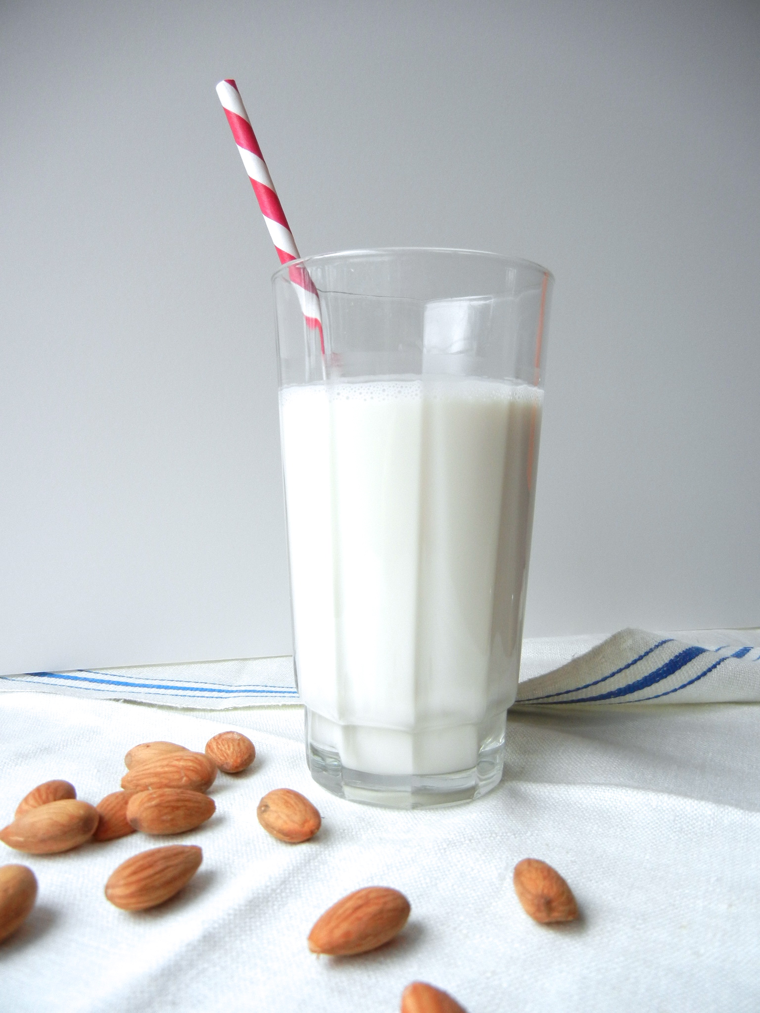 Discover the Wonders of Herbal Nut Medicine – A Plant Revolution